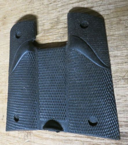 1911A1 Pachmyer Grips 