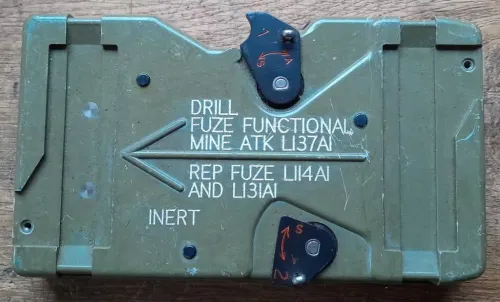 Barmine fuse L114A1