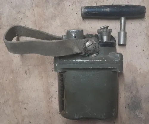 Dutch Exploder US type 10 cap 