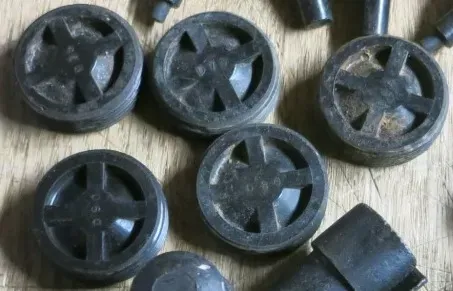 No 69 Grenade fuse caps 247 fuse 