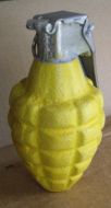 US Pineapple Grenade Early war Yellow 
